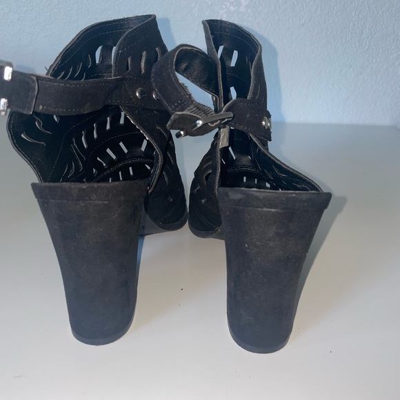 American eagle by Payless 8 1/2 - Picture 3 of 5